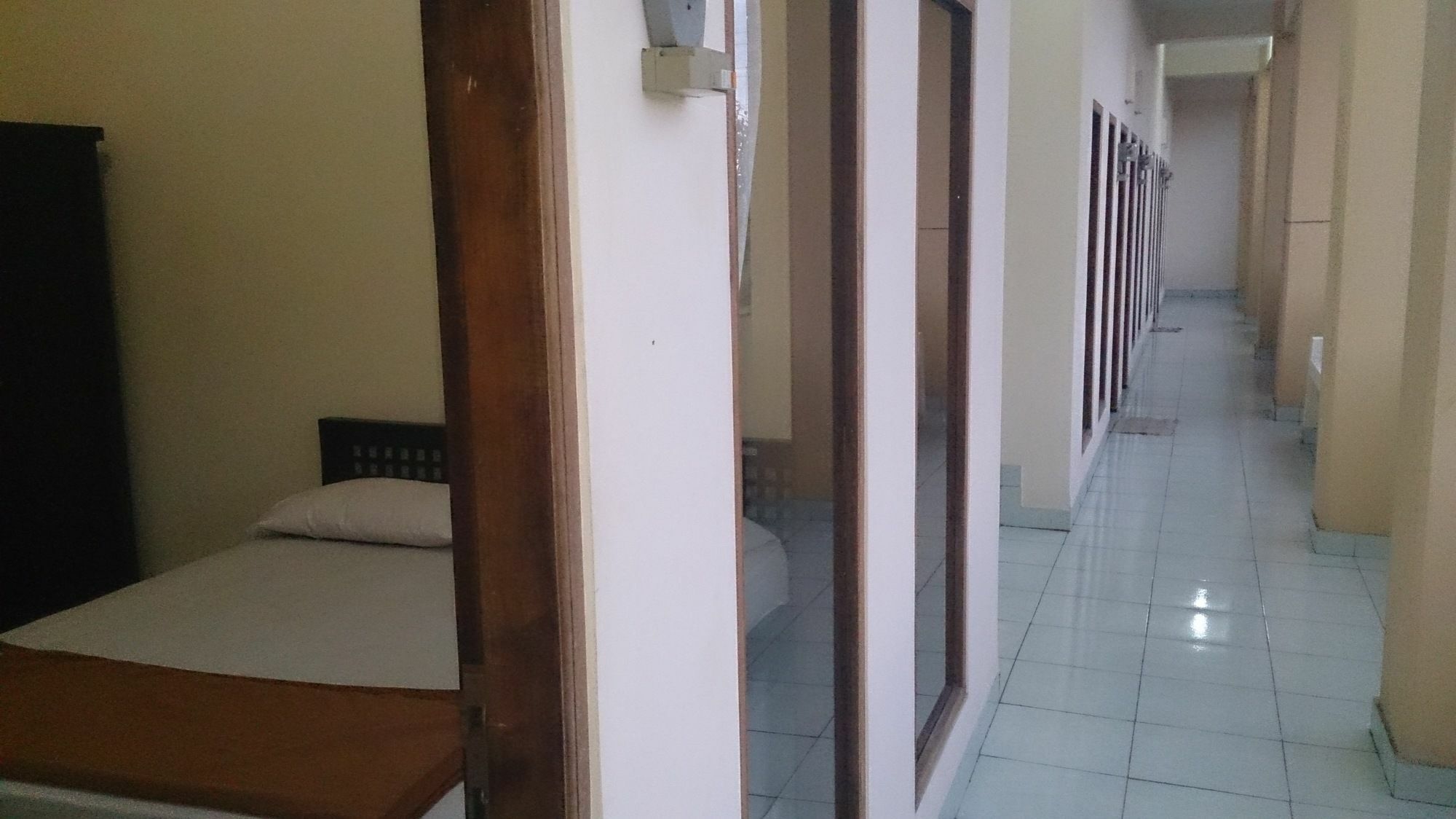 Pondok Taman 828 Hotel Denpasar Eksteriør billede